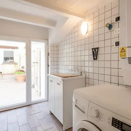 펜션 Byzantine Palace, Centro