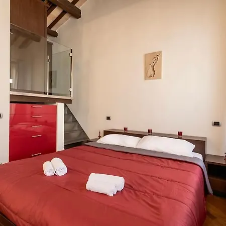 Byzantine Palace, Centro *